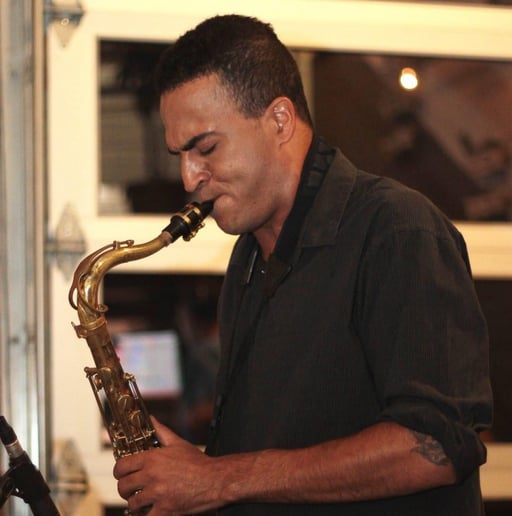 Gallery photo 4 of Nate Earthsong