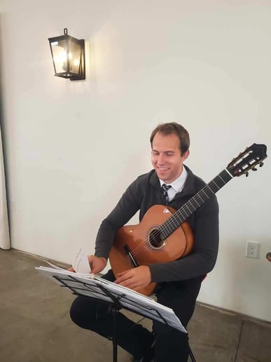 Gallery photo 2 of Nathan Lauritzen Guitar