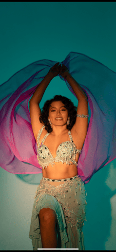 Gallery photo 9 of Nati Bellydance