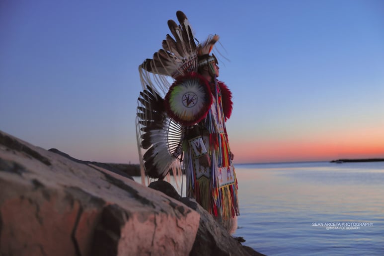 Gallery photo 4 of Native American professional dancing
