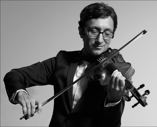 Gallery photo 1 of Navid Kandelousi Violin