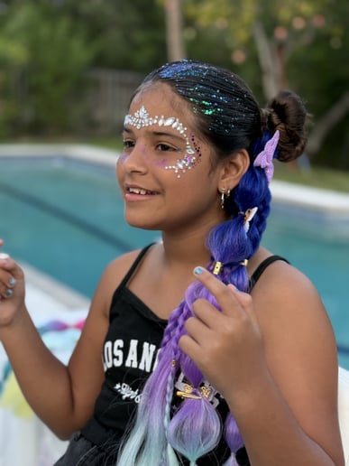 Gallery photo 9 of Nav’s Sparkle Bar