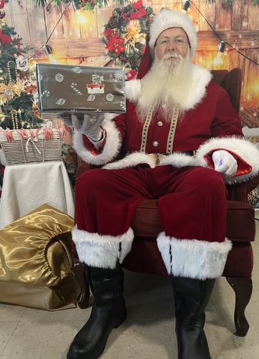 Gallery photo 6 of NC Santa Claus