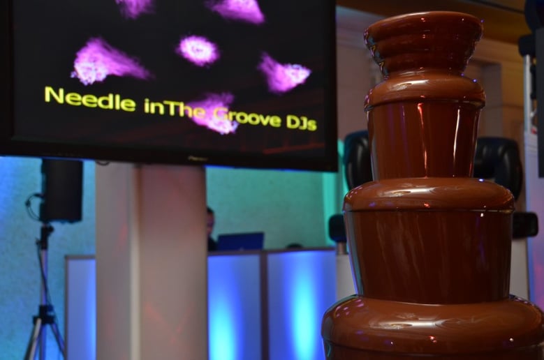 Gallery photo 21 of Needle In The Groove