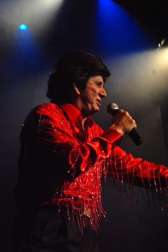 Gallery photo 3 of Neil Diamond Tribute by Richard Barry