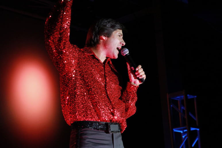 Gallery photo 2 of Neil Diamond Tribute by Steve Roth