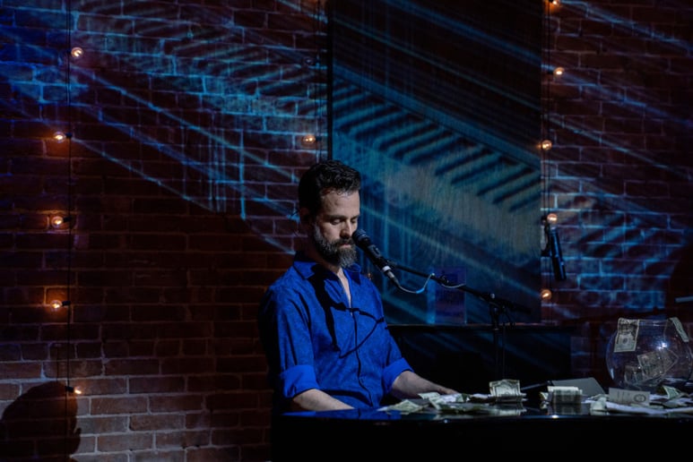 Gallery photo 2 of Neil Haven Piano Guy