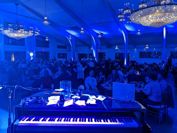 Gallery photo 5 of Neil Haven Piano Guy