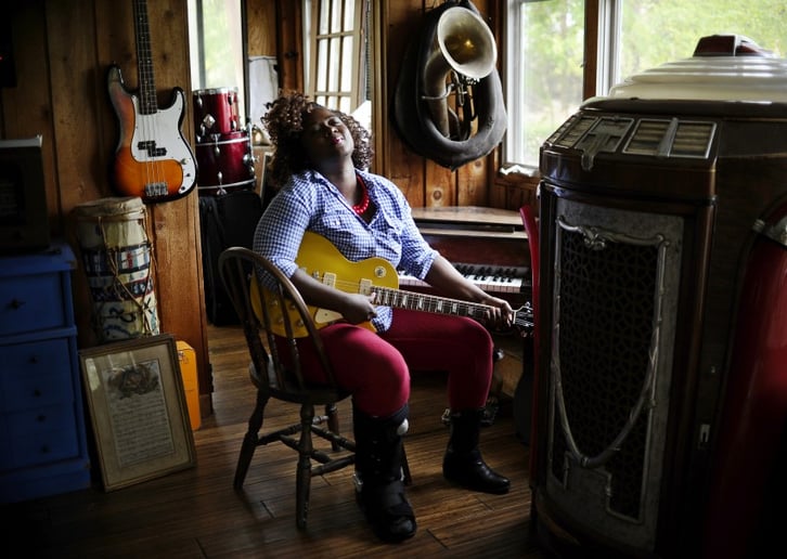 Gallery photo 6 of Nekita Waller