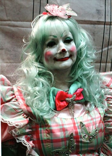 Gallery photo 3 of Nettie Belle The Clown