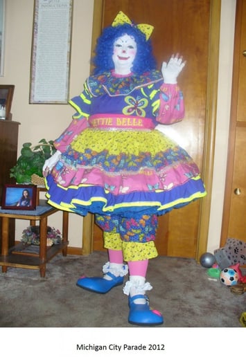 Gallery photo 7 of Nettie Belle The Clown
