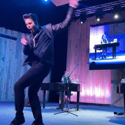 Gallery photo 2 of NEVAN: The Entertainer