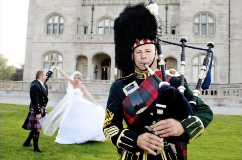 Gallery photo 2 of New England Highland Piper