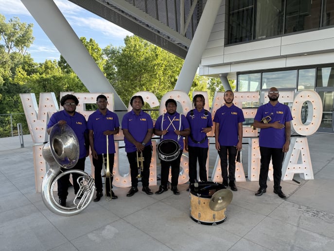 Gallery photo 4 of New Groove Brass Band