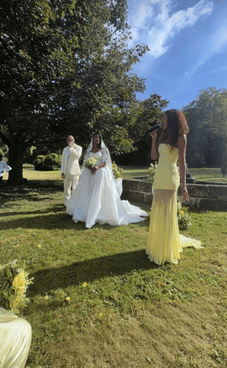 Gallery photo 9 of New York Wedding Singers | Aurora Sonnet