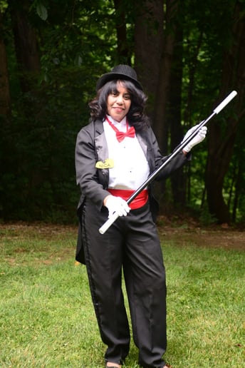 Gallery photo 3 of Nica The Magician and Clown Entertainer