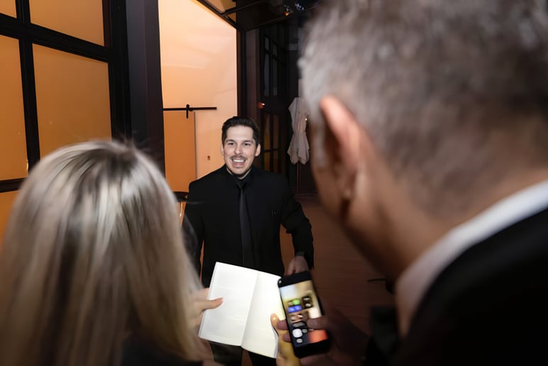 Gallery photo 1 of Nicolo Mesmerani | Mentalist/Mind Reader