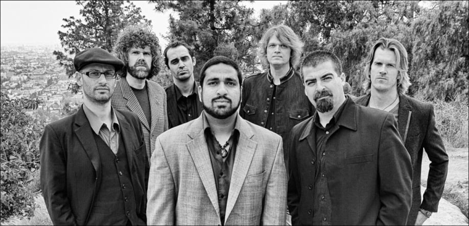 Gallery photo 7 of Nikhil Korula Band