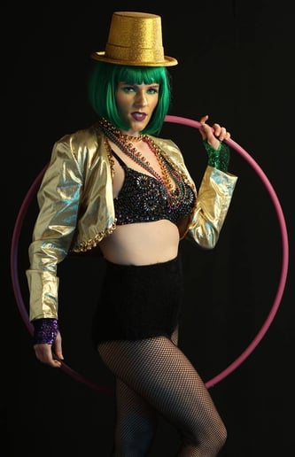 Gallery photo 5 of Nikki Hunt