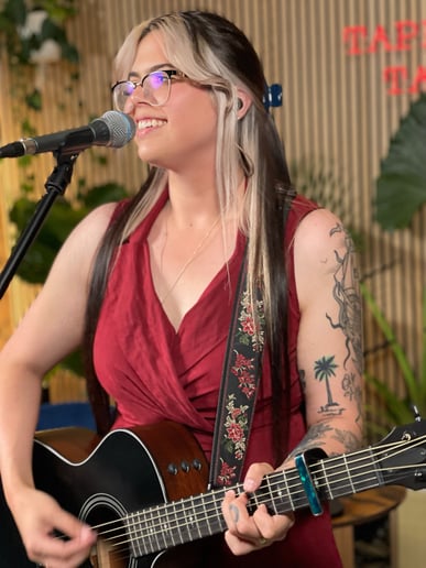 Gallery photo 2 of Nikki Perez Music
