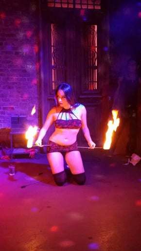 Gallery photo 10 of Nikki Talis