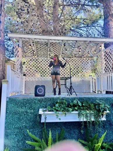 Gallery photo 5 of Nikki.Speaks