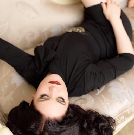 Gallery photo 10 of Nina bel Vande