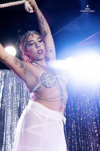Gallery photo 9 of Nina Bytes Burlesque & More