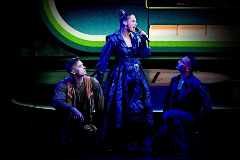 Gallery photo 4 of Nina Stathakis