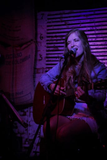 Gallery photo 4 of NinaJo Music