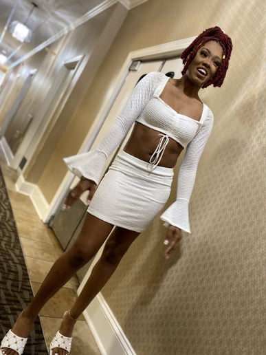 Gallery photo 5 of Niyah Denè