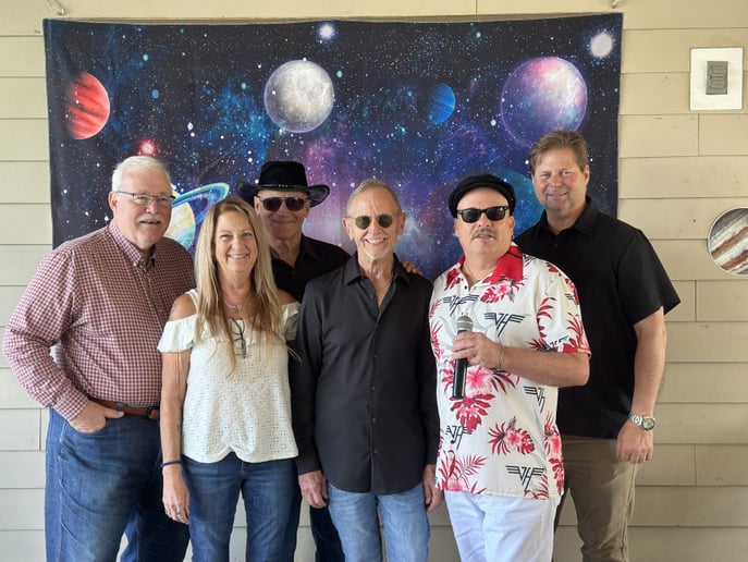 Gallery photo 4 of The RoadRunners Band