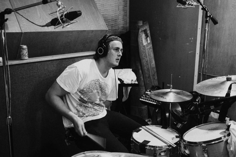 Gallery photo 2 of Noah Dearborn Music