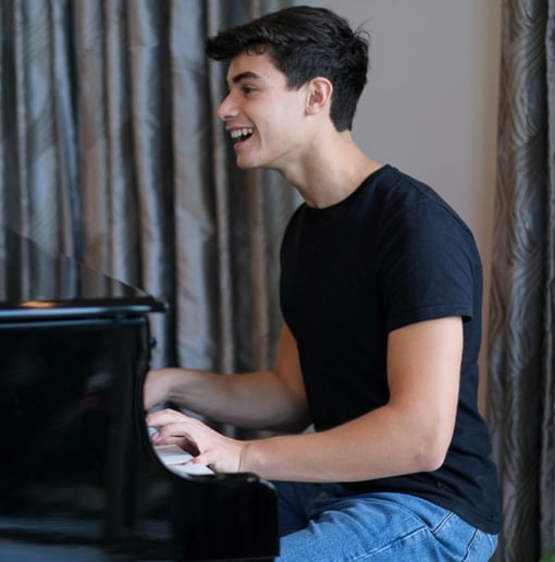 Gallery photo 4 of Noah Kriegstein