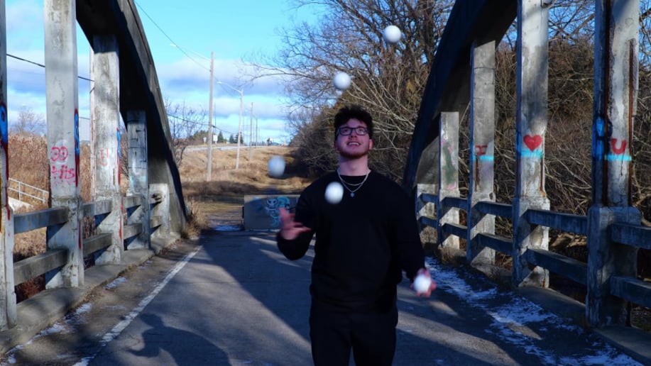 Gallery photo 12 of Circus Juggler, LED & Street & Flow & Fire Performer, Magician