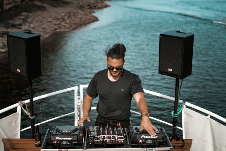 Gallery photo 6 of NoCo Party DJs