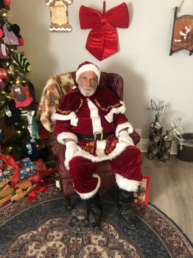 Gallery photo 4 of NOCO Santa Theron