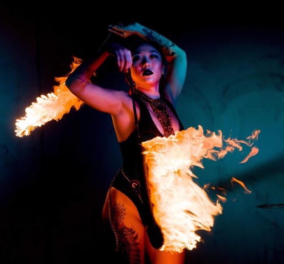Gallery photo 4 of Nocturna Nyxen Fire Show