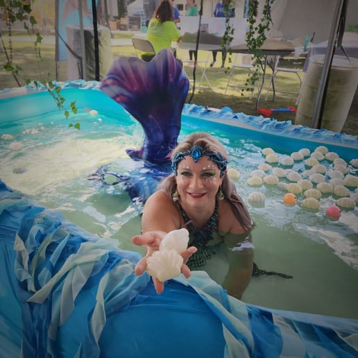Gallery photo 3 of Mermaid Krista