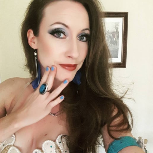 Gallery photo 3 of Noelle Bellydance