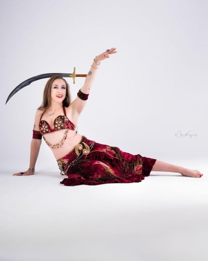 Gallery photo 8 of Noelle Bellydance