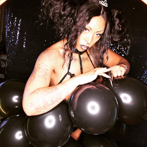 Gallery photo 2 of Noire Burlesque