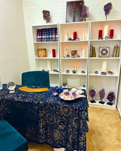 Gallery photo 1 of Norco Psychic Insights