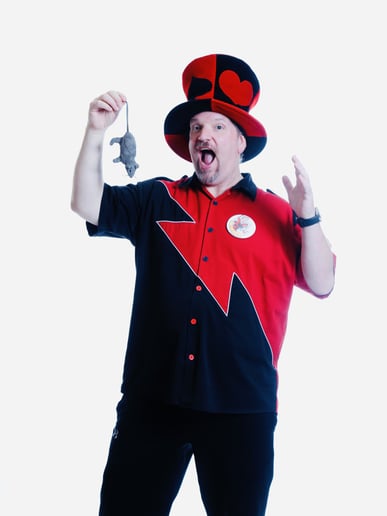 Gallery photo 12 of Norden the Magician
