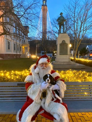 Gallery photo 6 of North Pole Santa