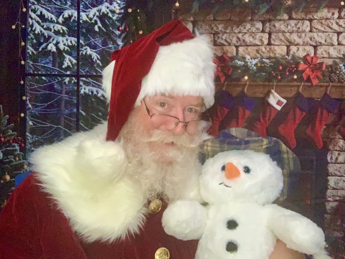 Gallery photo 3 of North Star Santa