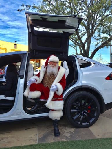 Gallery photo 9 of North Texas Santa