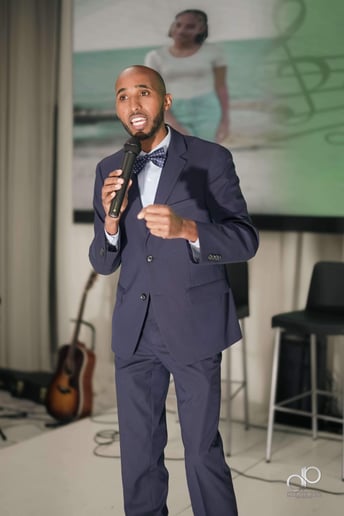 Gallery photo 5 of Deivon de Andrade
