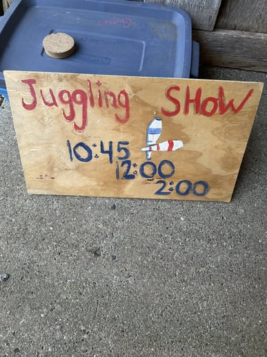 Gallery photo 10 of NP juggles