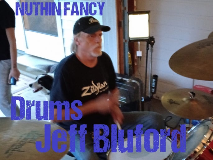 Gallery photo 4 of Nuthin Fancy